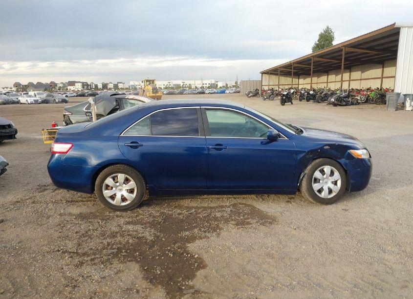Photo 13 of 2007 Toyota Camry LE (VIN 4T1BE46KX7U101023)