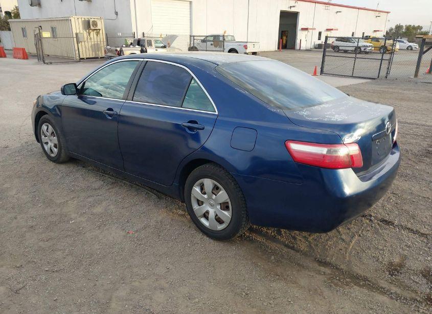 Photo 3 of 2007 Toyota Camry LE (VIN 4T1BE46KX7U101023)