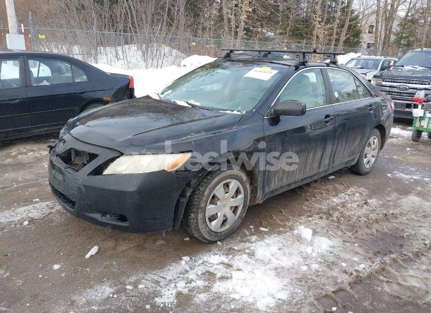 Photo 2 of 2007 Toyota Camry LE (VIN 4T1BE46KX7U134264)