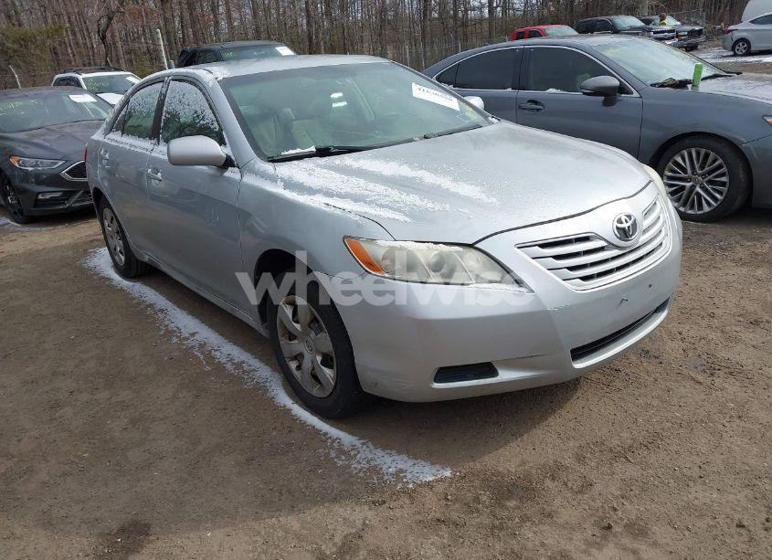 2007 Toyota Camry LE (VIN 4T1BE46KX7U144373) main photo