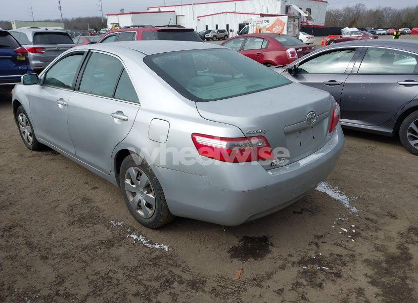 Photo 3 of 2007 Toyota Camry LE (VIN 4T1BE46KX7U144373)