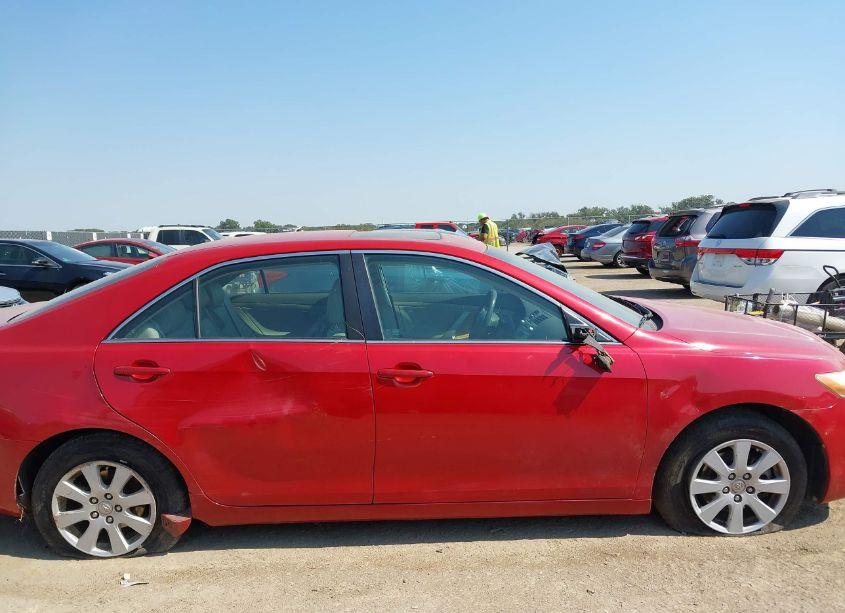 Photo 13 of 2007 Toyota Camry XLE (VIN 4T1BE46KX7U192052)