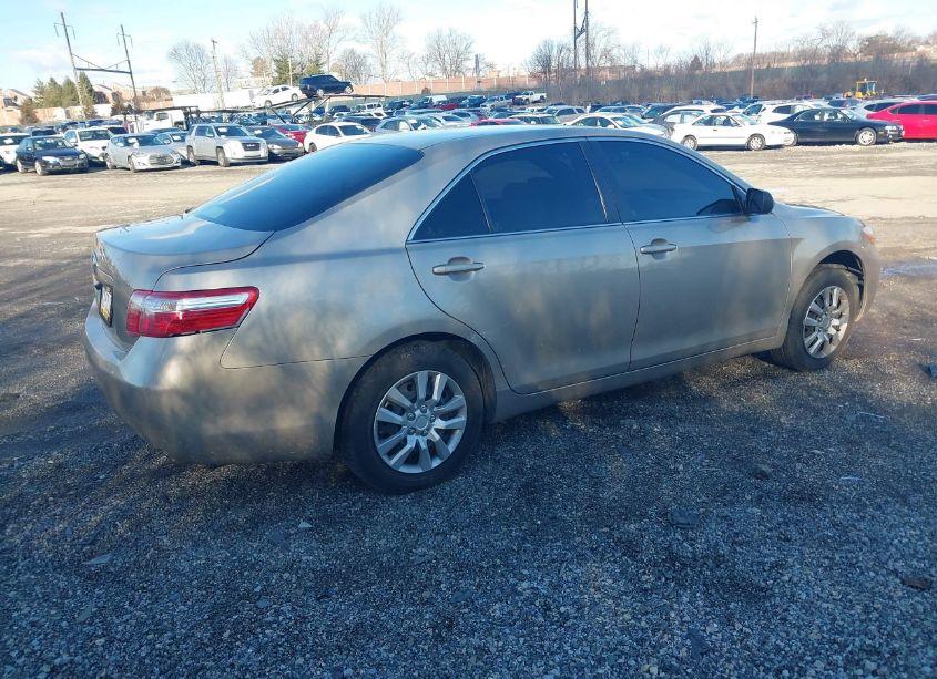 Photo 4 of 2007 Toyota Camry LE (VIN 4T1BE46KX7U193766)