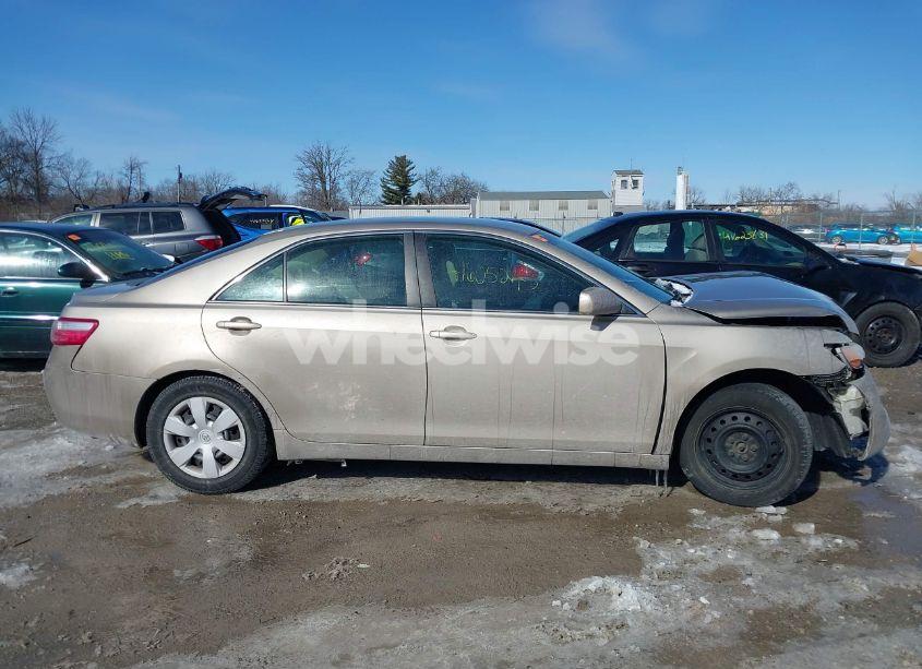 Photo 14 of 2007 Toyota Camry LE (VIN 4T1BE46KX7U507318)