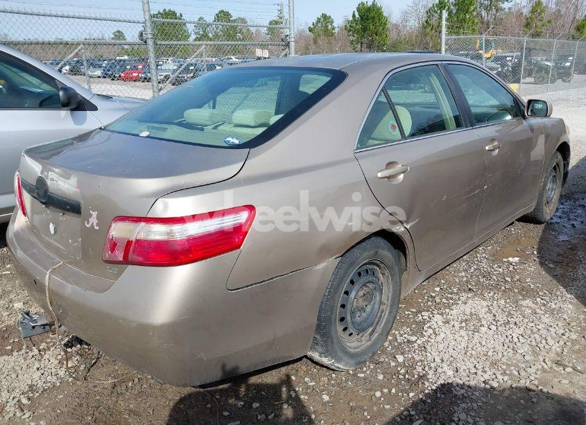 Photo 4 of 2007 Toyota Camry LE (VIN 4T1BE46KX7U521929)