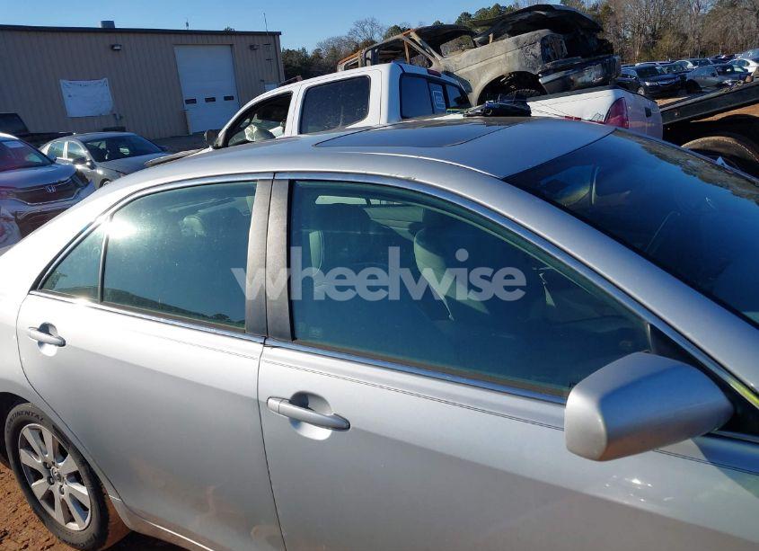 Photo 13 of 2007 Toyota Camry XLE (VIN 4T1BE46KX7U537175)