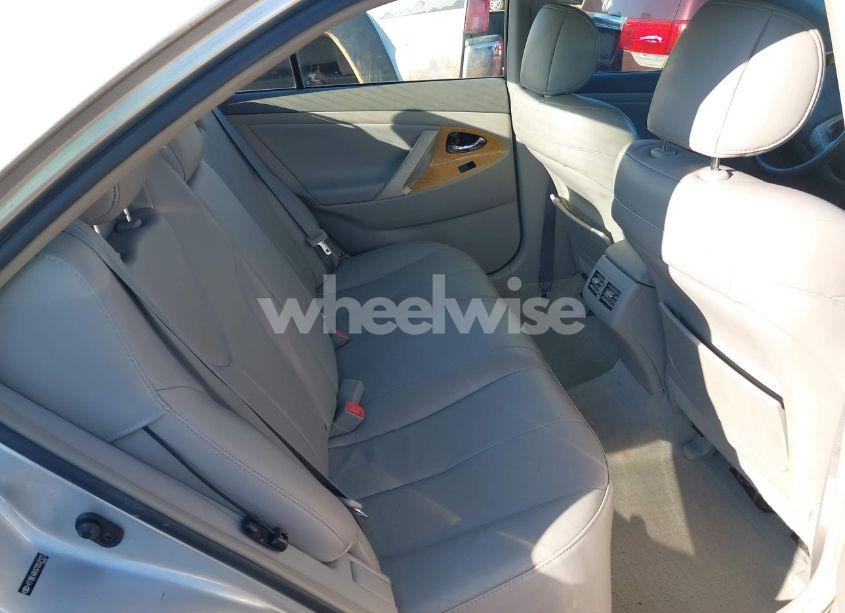 Photo 8 of 2007 Toyota Camry XLE (VIN 4T1BE46KX7U537175)