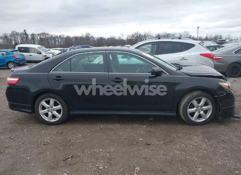 Photo 13 of 2007 Toyota Camry SE (VIN 4T1BE46KX7U550041)