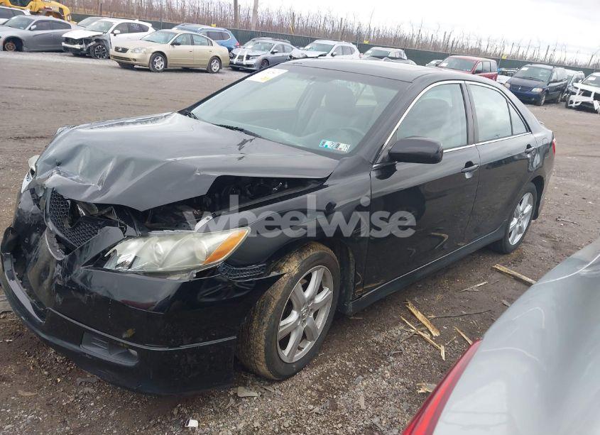 Photo 2 of 2007 Toyota Camry SE (VIN 4T1BE46KX7U550041)