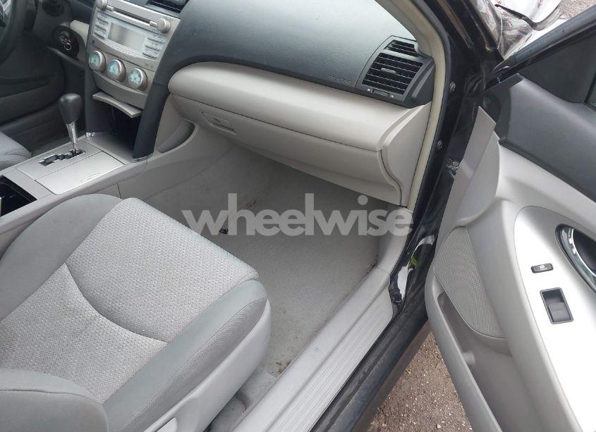 Photo 5 of 2007 Toyota Camry SE (VIN 4T1BE46KX7U550041)