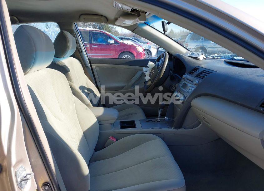 Photo 5 of 2007 Toyota Camry (VIN 4T1BE46KX7U552341)