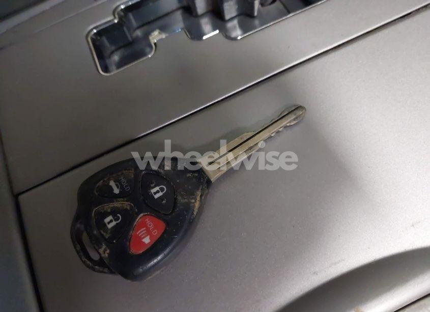 Photo 11 of 2007 Toyota Camry LE (VIN 4T1BE46KX7U553280)