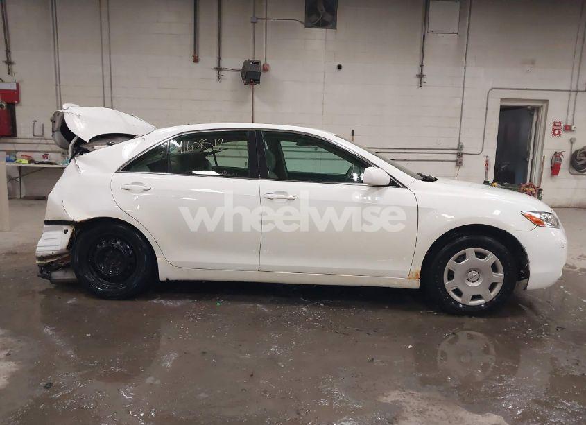 Photo 14 of 2007 Toyota Camry LE (VIN 4T1BE46KX7U553280)