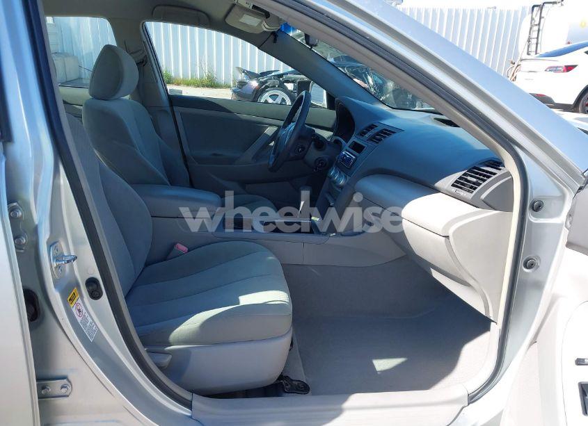 Photo 5 of 2007 Toyota Camry LE (VIN 4T1BE46KX7U567048)