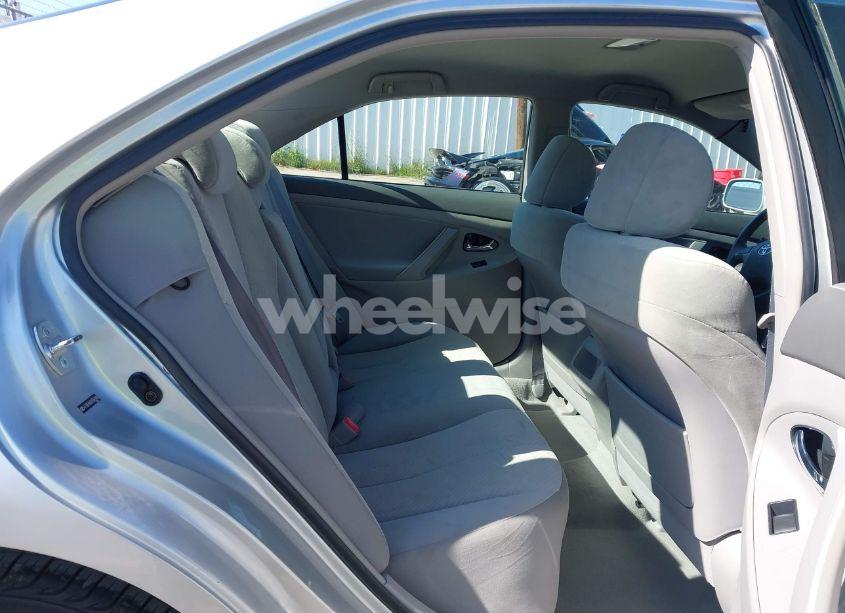 Photo 8 of 2007 Toyota Camry LE (VIN 4T1BE46KX7U567048)