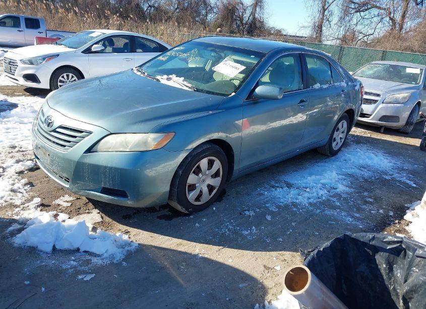 Photo 2 of 2007 Toyota Camry LE (VIN 4T1BE46KX7U612442)