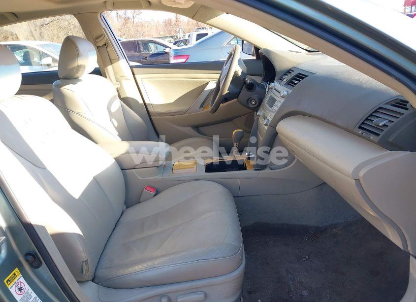 Photo 5 of 2007 Toyota Camry XLE (VIN 4T1BE46KX7U625224)