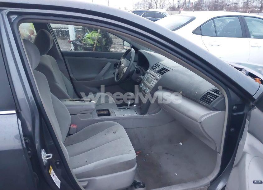 Photo 5 of 2007 Toyota Camry LE (VIN 4T1BE46KX7U647787)