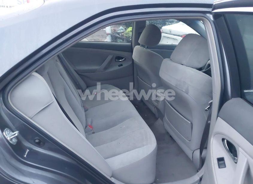 Photo 8 of 2007 Toyota Camry LE (VIN 4T1BE46KX7U647787)