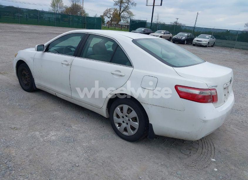 Photo 3 of 2007 Toyota Camry LE (VIN 4T1BE46KX7U664699)