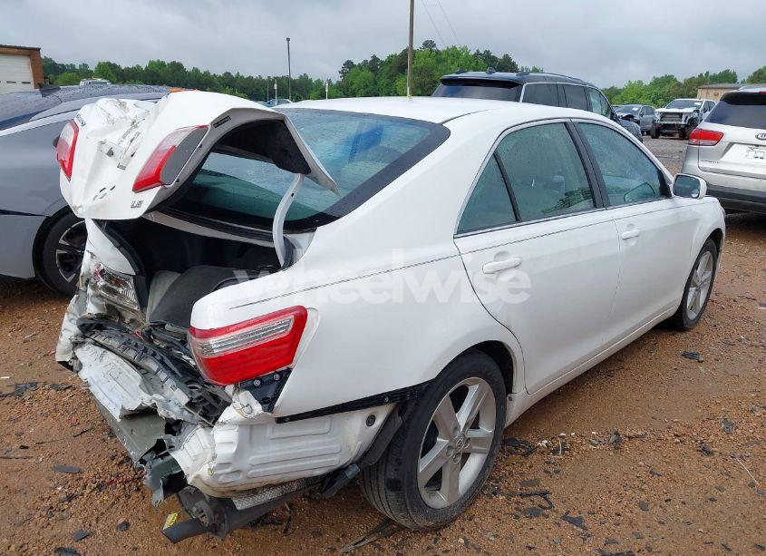 Photo 4 of 2007 Toyota Camry LE (VIN 4T1BE46KX7U686427)