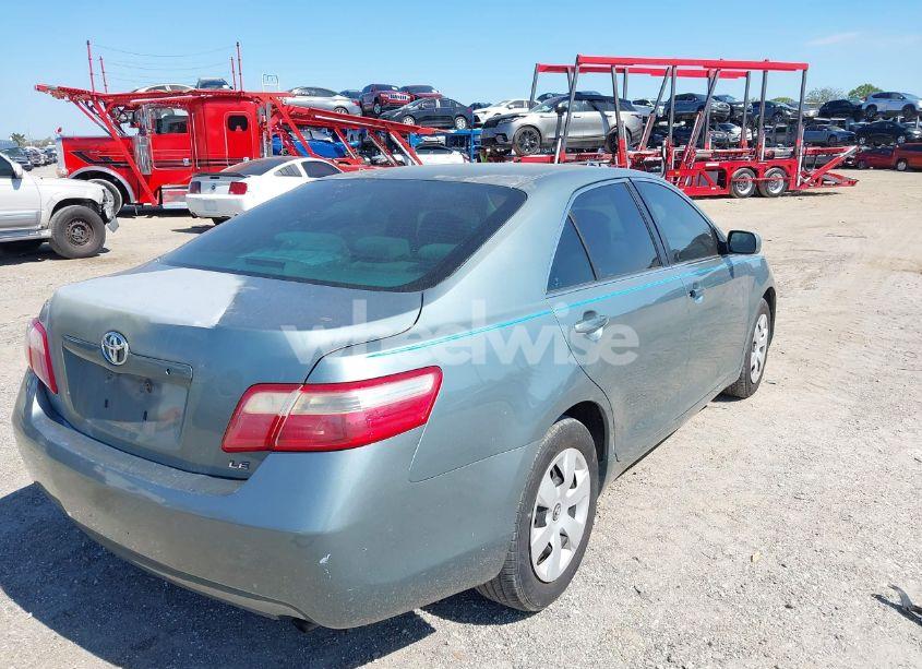 Photo 4 of 2007 Toyota Camry LE (VIN 4T1BE46KX7U694172)