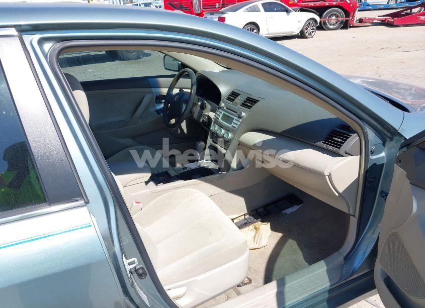 Photo 5 of 2007 Toyota Camry LE (VIN 4T1BE46KX7U694172)