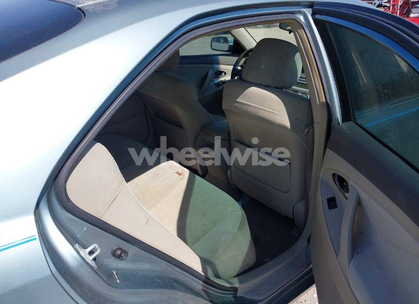 Photo 8 of 2007 Toyota Camry LE (VIN 4T1BE46KX7U694172)