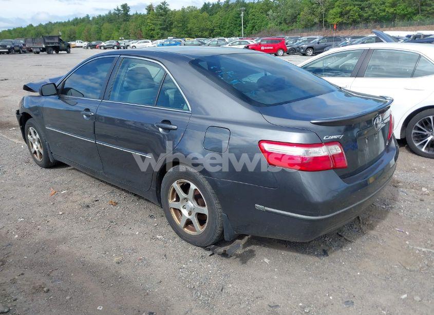 Photo 3 of 2007 Toyota Camry LE (VIN 4T1BE46KX7U710497)