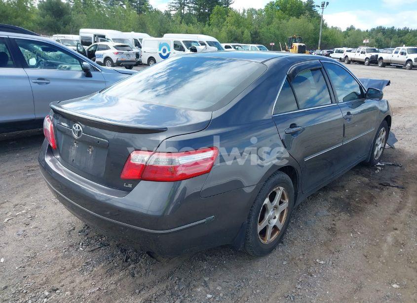 Photo 4 of 2007 Toyota Camry LE (VIN 4T1BE46KX7U710497)