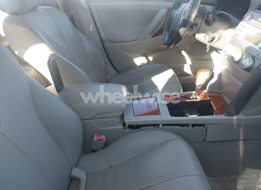 Photo 5 of 2007 Toyota Camry LE (VIN 4T1BE46KX7U728157)