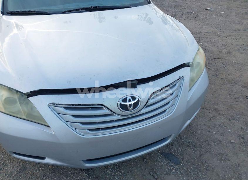 Photo 6 of 2008 Toyota Camry LE (VIN 4T1BE46KX8U197933)