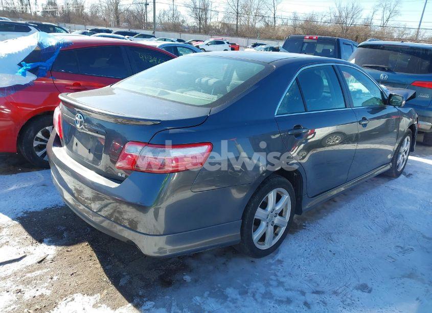 Photo 4 of 2008 Toyota Camry SE (VIN 4T1BE46KX8U204623)
