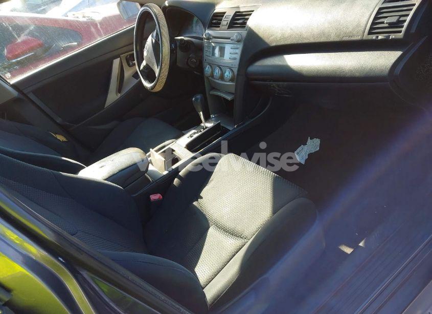 Photo 5 of 2008 Toyota Camry SE (VIN 4T1BE46KX8U204623)