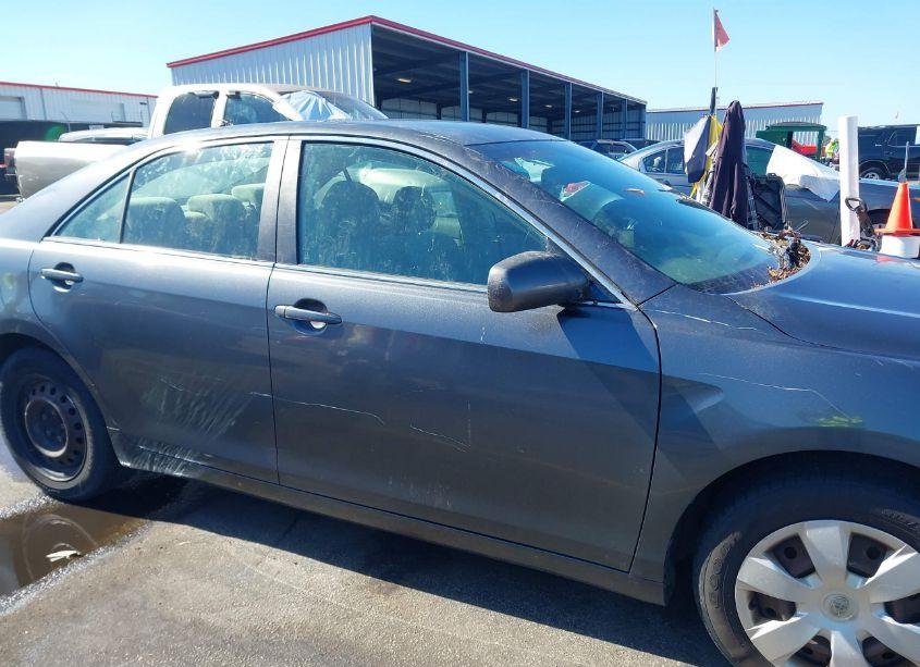 Photo 6 of 2008 Toyota Camry LE (VIN 4T1BE46KX8U207294)