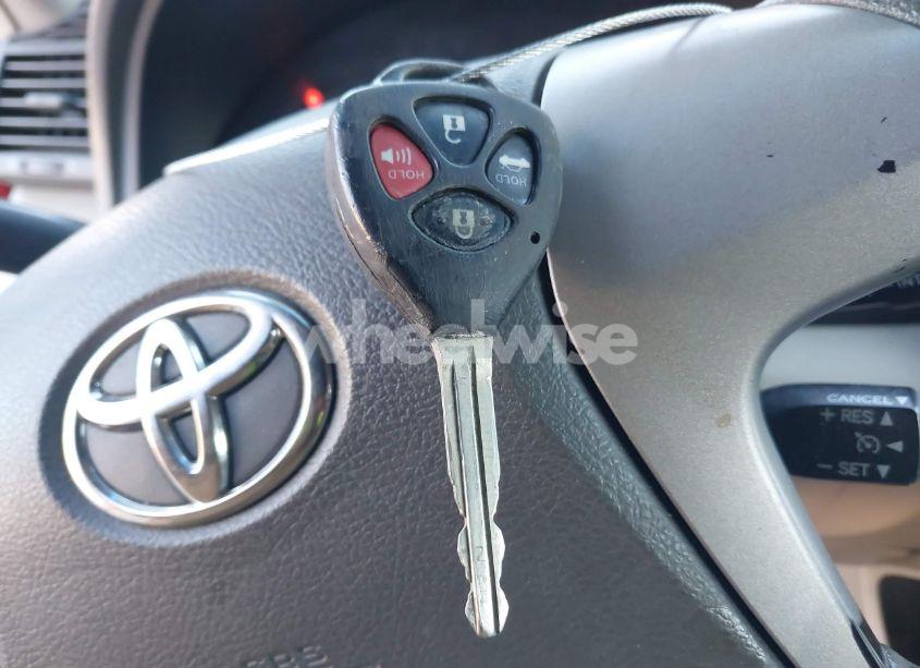 Photo 11 of 2008 Toyota Camry LE (VIN 4T1BE46KX8U219199)