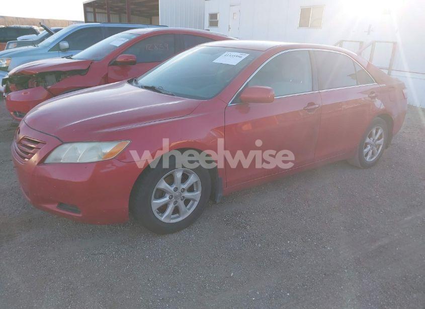 Photo 2 of 2008 Toyota Camry LE (VIN 4T1BE46KX8U219199)