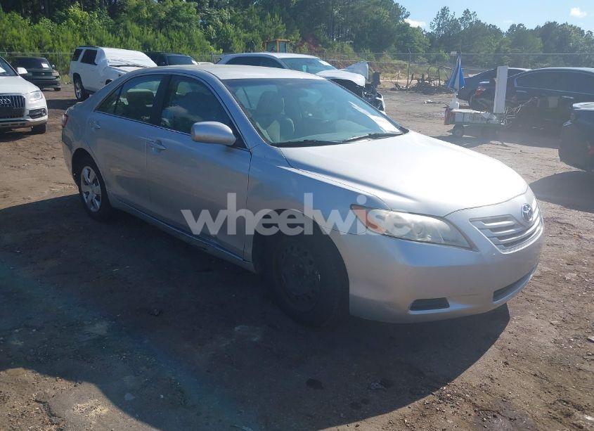 2008 Toyota Camry LE (VIN 4T1BE46KX8U247276) main photo