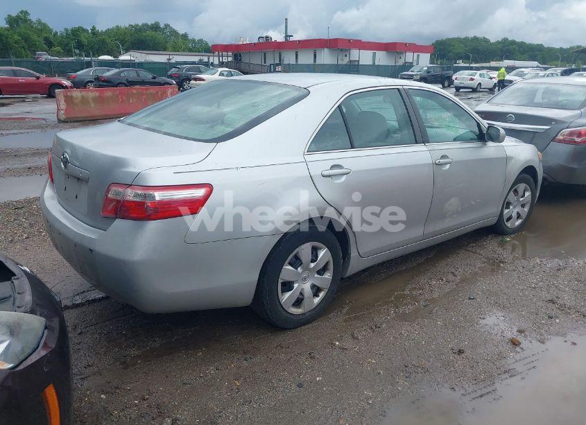 Photo 4 of 2008 Toyota Camry LE/SE/XLE (VIN 4T1BE46KX8U262103)