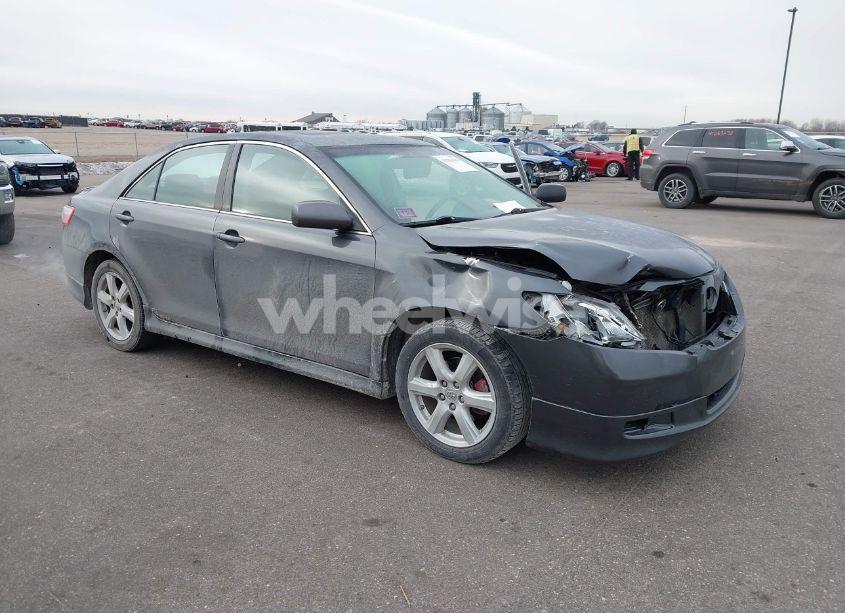 2008 Toyota Camry SE (VIN 4T1BE46KX8U732517) main photo