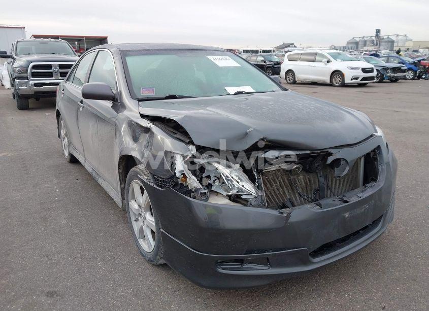 Photo 13 of 2008 Toyota Camry SE (VIN 4T1BE46KX8U732517)