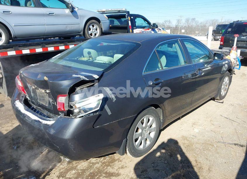 Photo 2 of 2008 Toyota Camry XLE (VIN 4T1BE46KX8U753593)