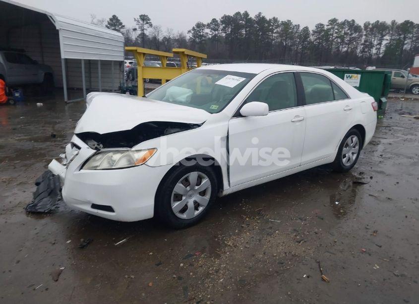 Photo 2 of 2008 Toyota Camry LE (VIN 4T1BE46KX8U771754)