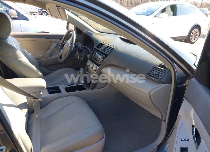 Photo 5 of 2008 Toyota Camry LE (VIN 4T1BE46KX8U778686)
