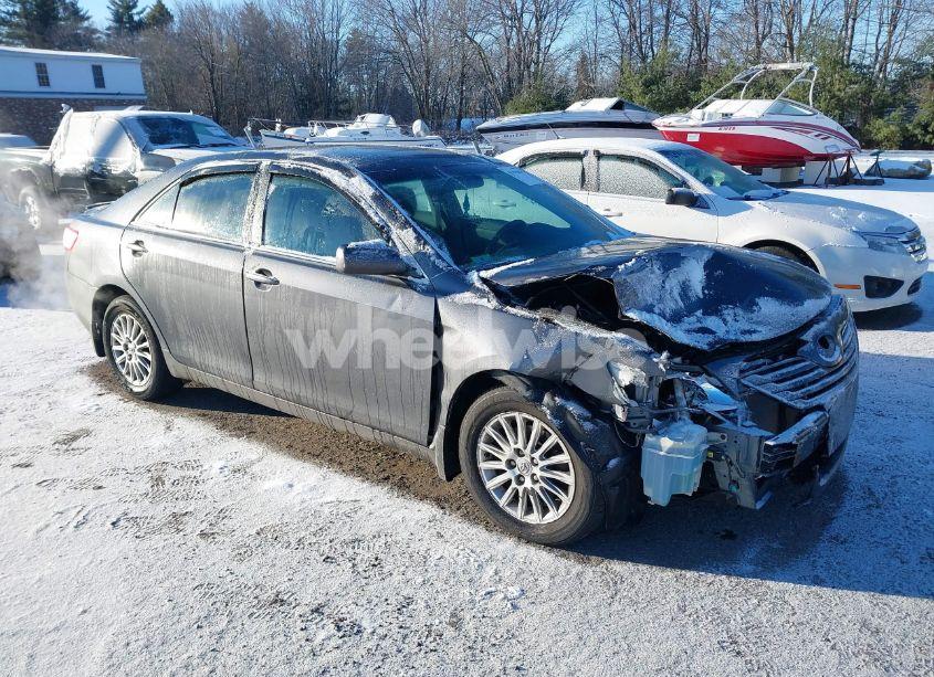 2008 Toyota Camry LE (VIN 4T1BE46KX8U781765) main photo