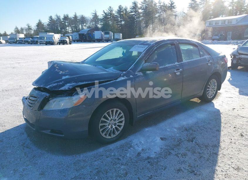 Photo 2 of 2008 Toyota Camry LE (VIN 4T1BE46KX8U781765)
