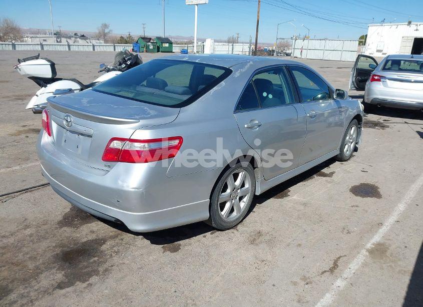 Photo 4 of 2008 Toyota Camry SE (VIN 4T1BE46KX8U792636)