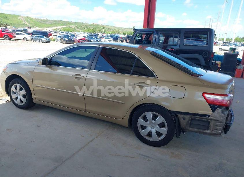 Photo 15 of 2009 Toyota Camry LE (VIN 4T1BE46KX9U263771)