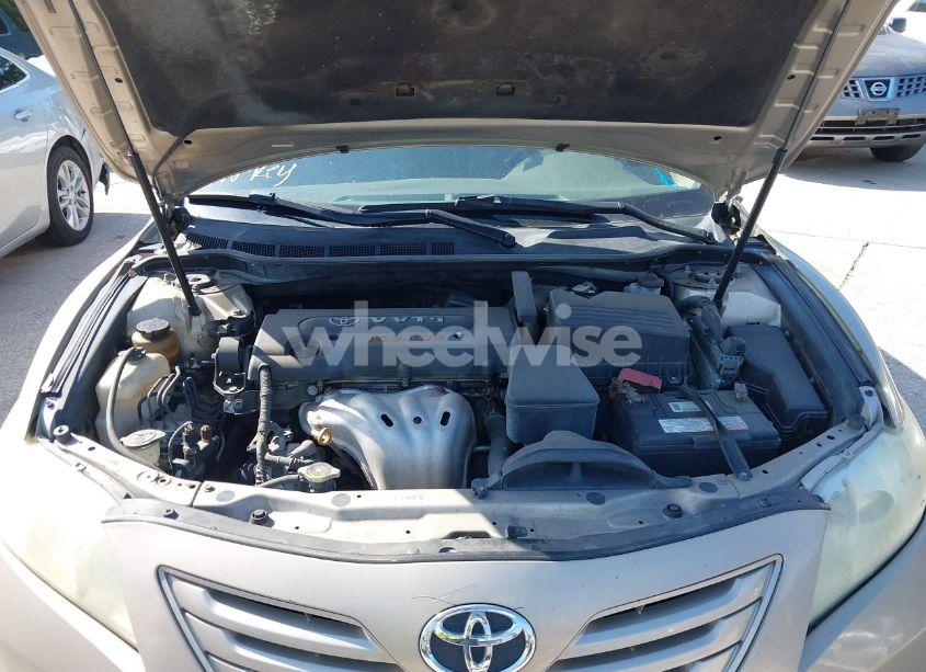 Photo 10 of 2009 Toyota Camry (VIN 4T1BE46KX9U270333)