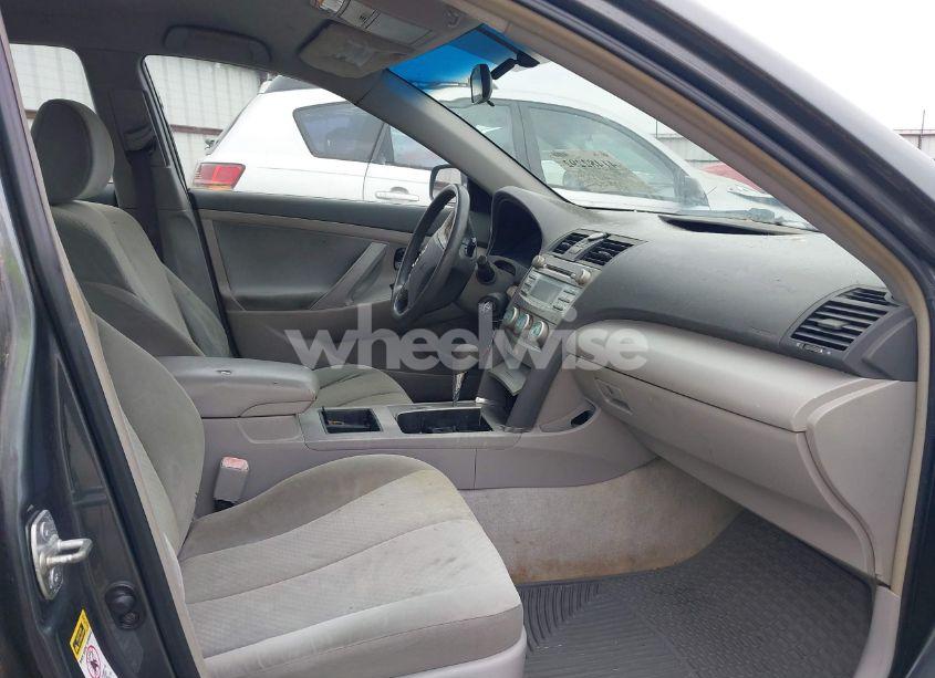 Photo 5 of 2009 Toyota Camry LE/SE/XLE (VIN 4T1BE46KX9U272311)